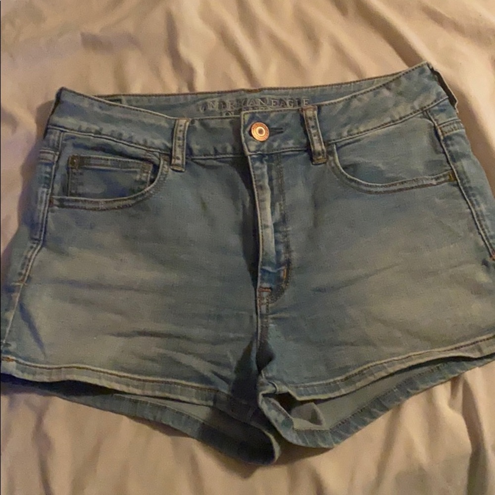 AMERICAN EAGLE SHORTS